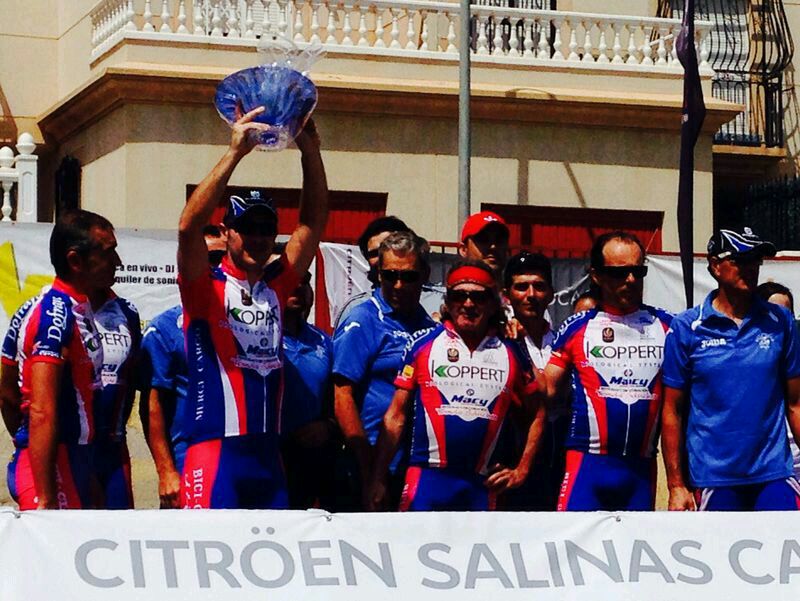Bici-Club Ejido gana el trofeo a la PEÑA MAS NUMEROSA en la Cicloturista del Andarax